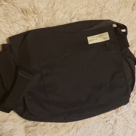 structured messenger bag